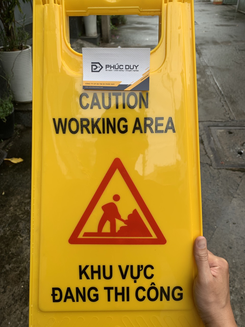 BẢNG CẢNH BÁO ĐƠN VỊ ĐANG THI CÔNG CHỮ A