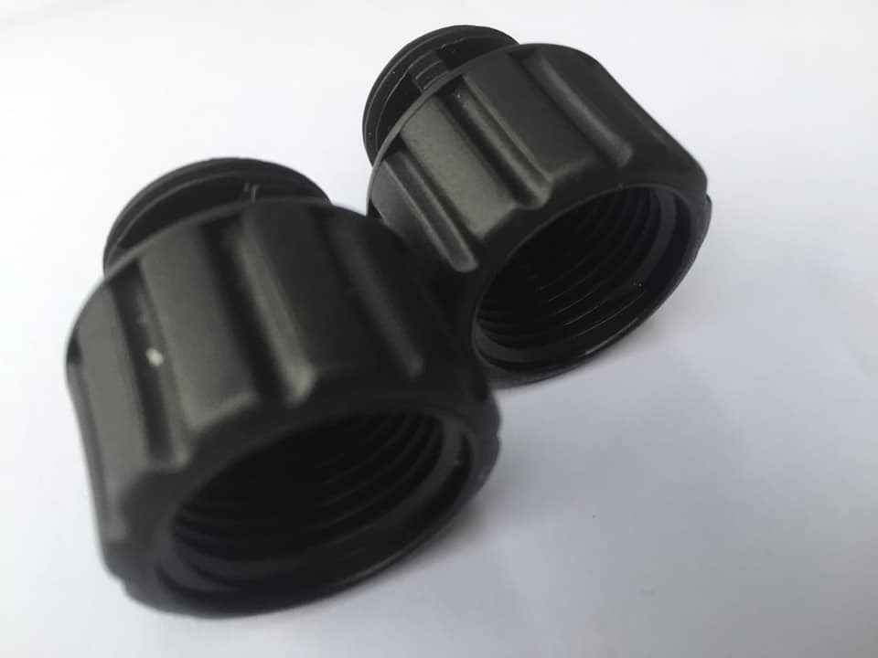 2 chiếc lơ 21 bằng nhựa cao cấp
