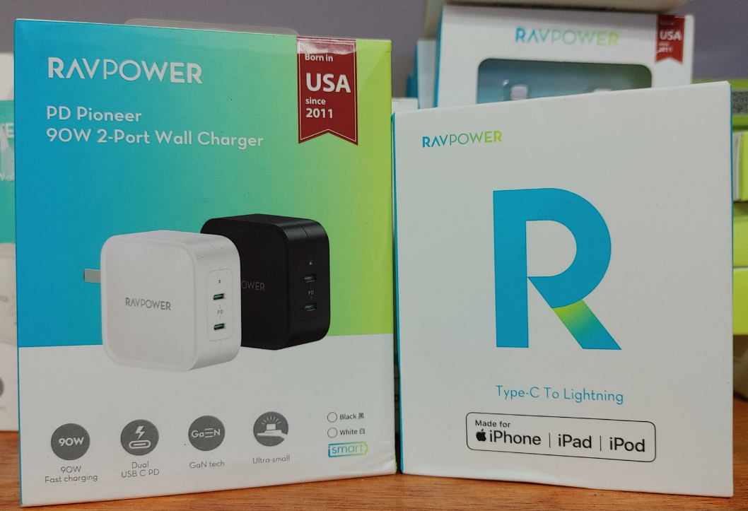 Củ sạc / Cốc sạc Ravpower 90W kèm cáp C to C