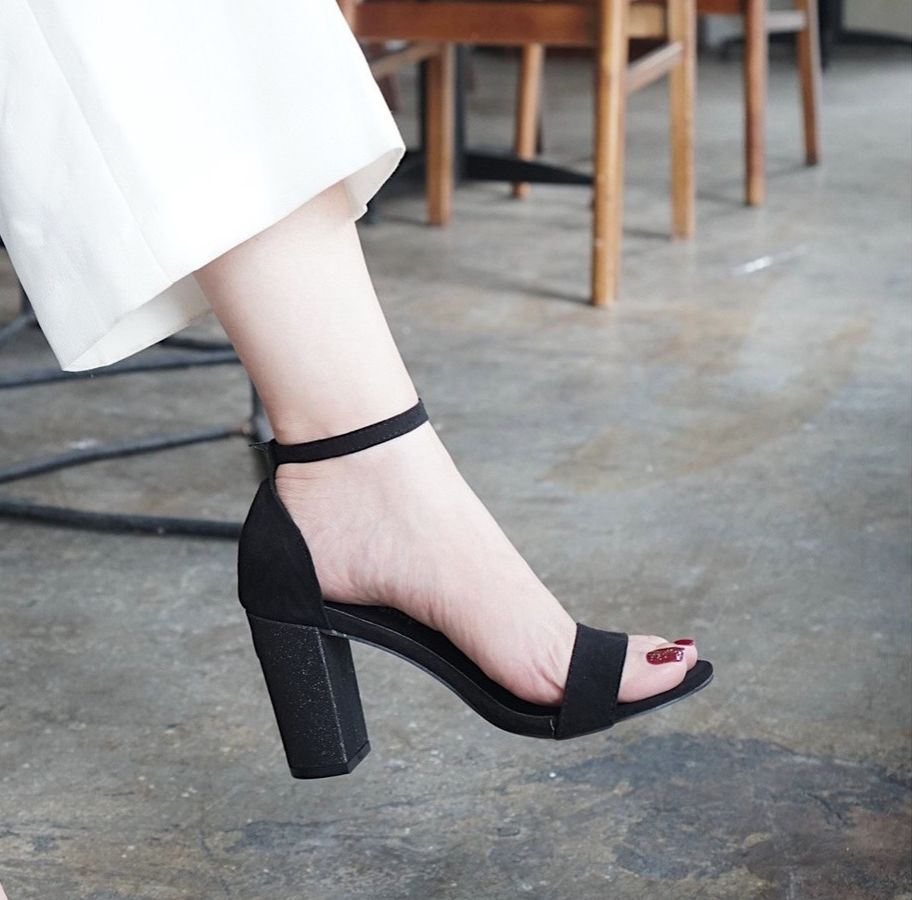 Sandal kiểu dáng basic cao 5cm thanh lịch mã SHS1