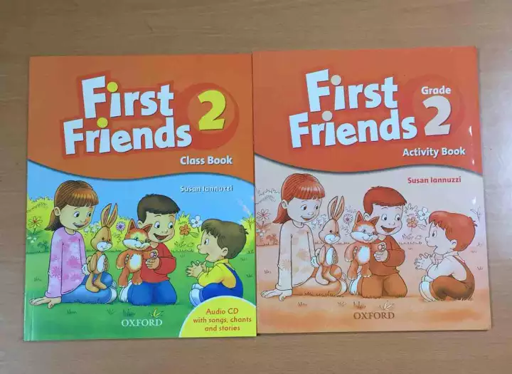 Bộ First Friends 2 (2 sách + CD)