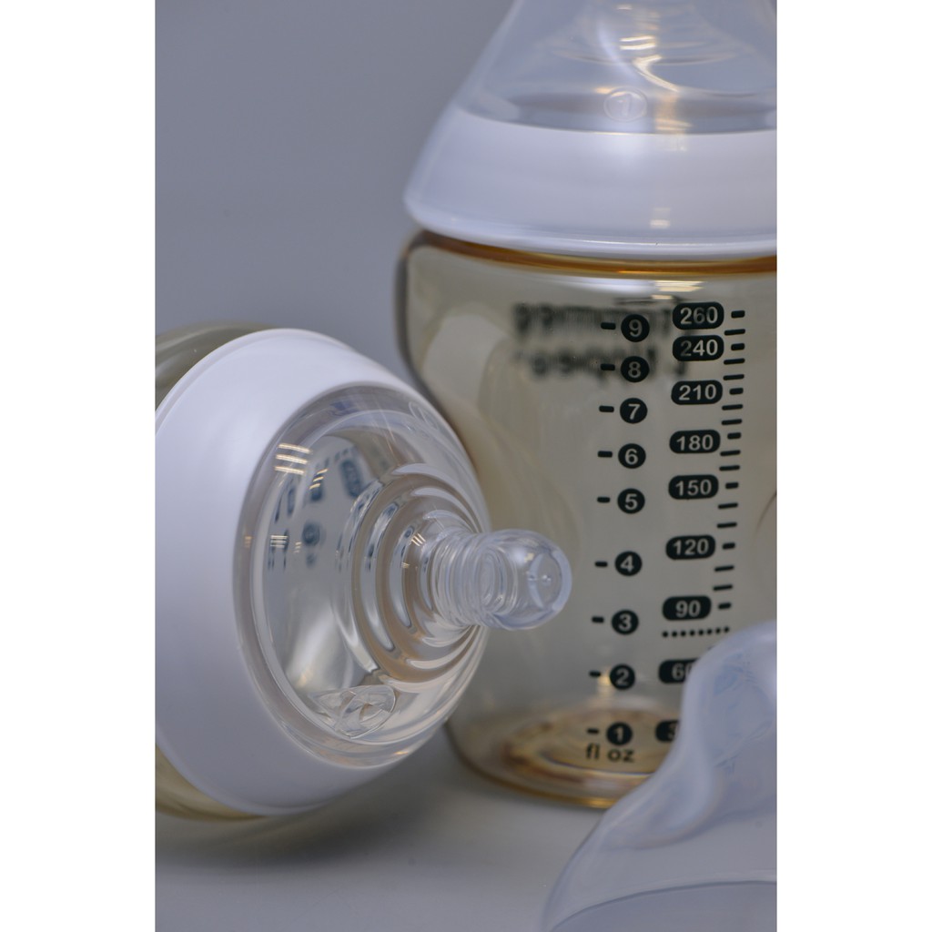 Bình sữa Tommee Tippee PPSU 260ml (kèm núm ti chảy sữa chậm) 0 tháng trở lên(82003, 82004, 82005)