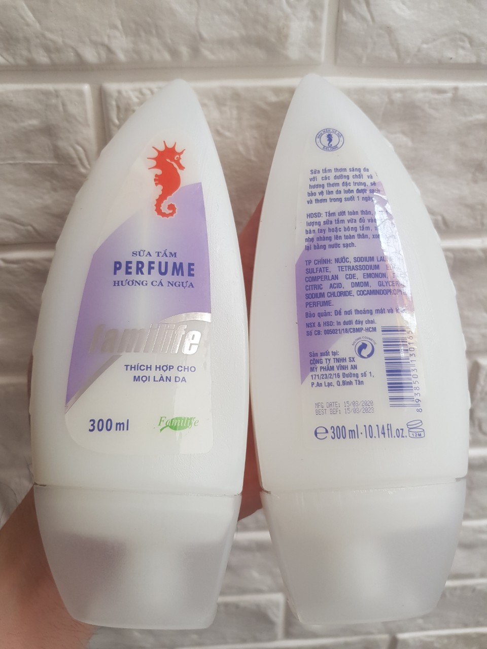Sữa tắm cá ngựa 300ml