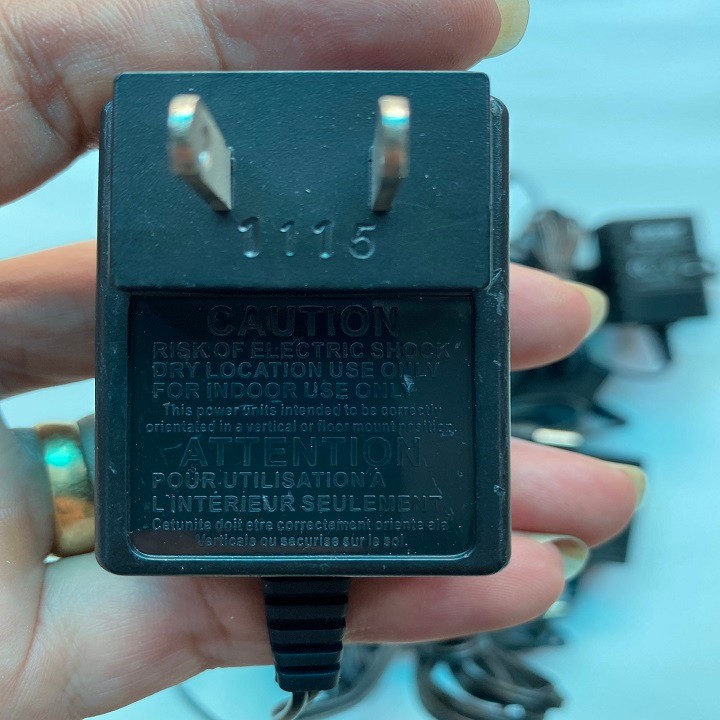 Nguồn 12V 2A chuôi lớn hàng zin