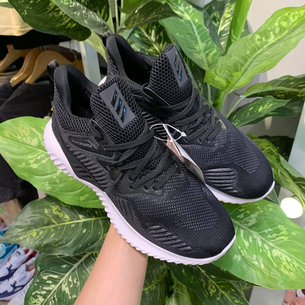 Giày alpha bounce đen trắng