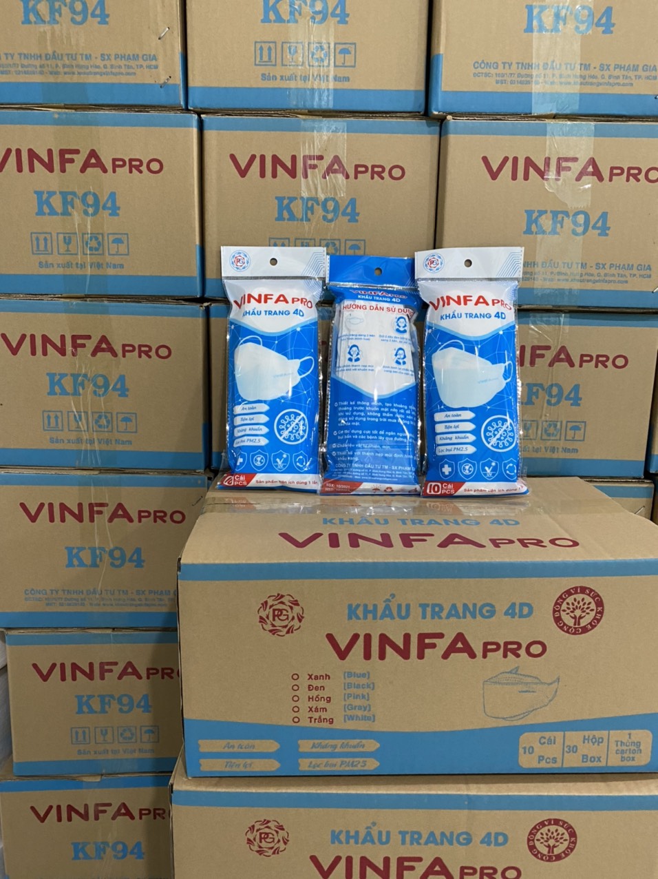 KHẨU TRANG KF 94 4D VINFAPRO - 1 THÙNG (300 CÁI)