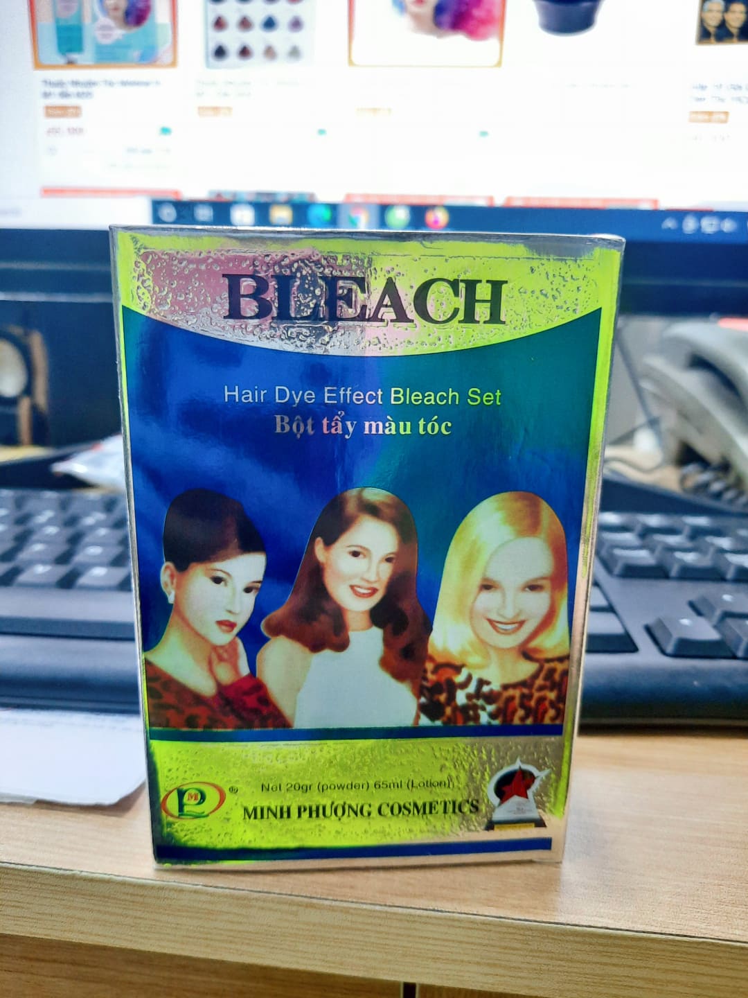 BỘT TẨY MÀU TÓC BLEACH MINH PHƯỢNG