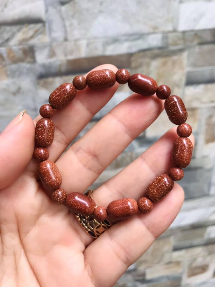 [HCM]VÒNG TAY LU THỐNG ĐÁ KIM SA ÁNH KIM