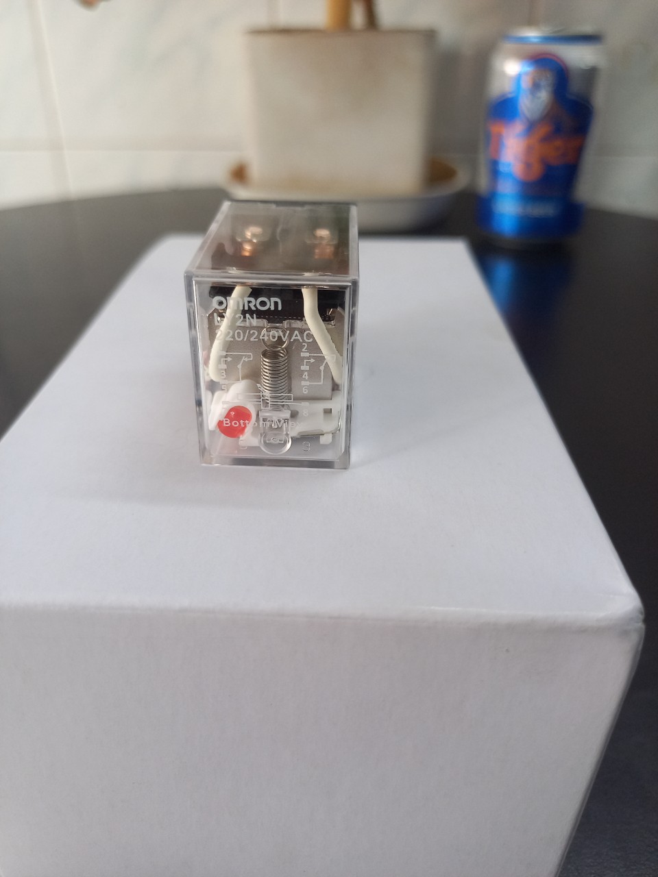 Relay trung gian ly2n ac220/240