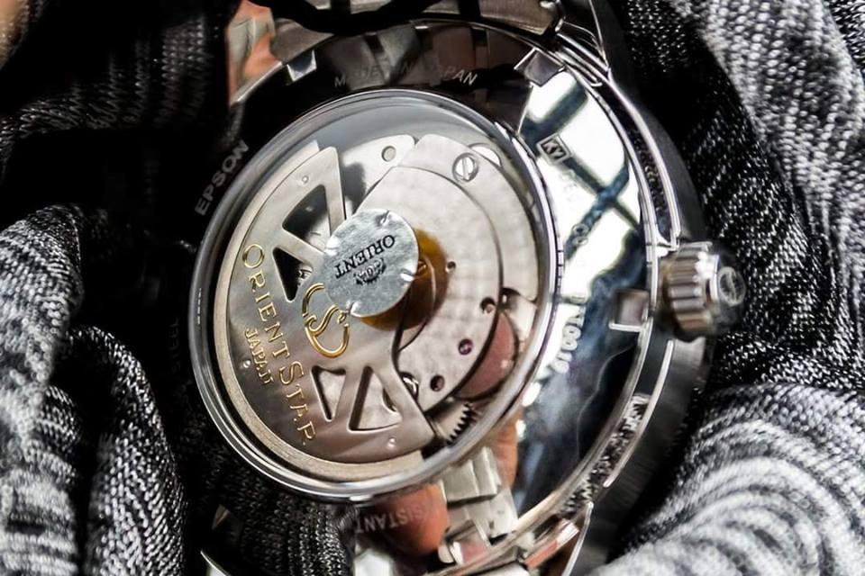 Đồng hồ Orient Star Retrograde SDE00002W0