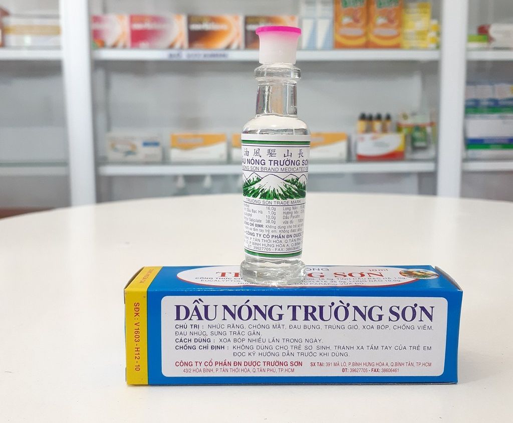 Dầu nóng Trường Sơn - Chai 10ml