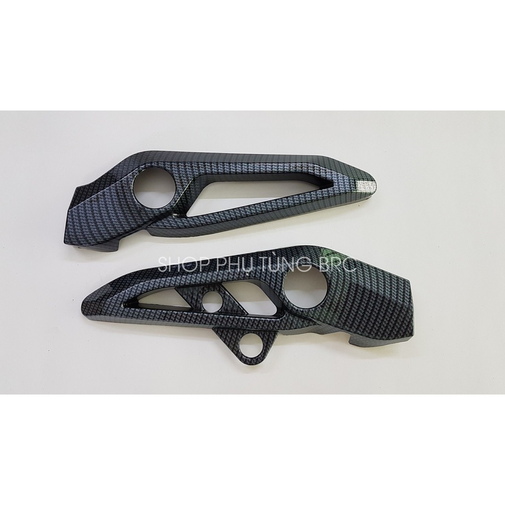Ốp gác chân trước phủ cacbon xe WINNER X 2019 - 2022 ( Xe WINNER X V2 và V3 )