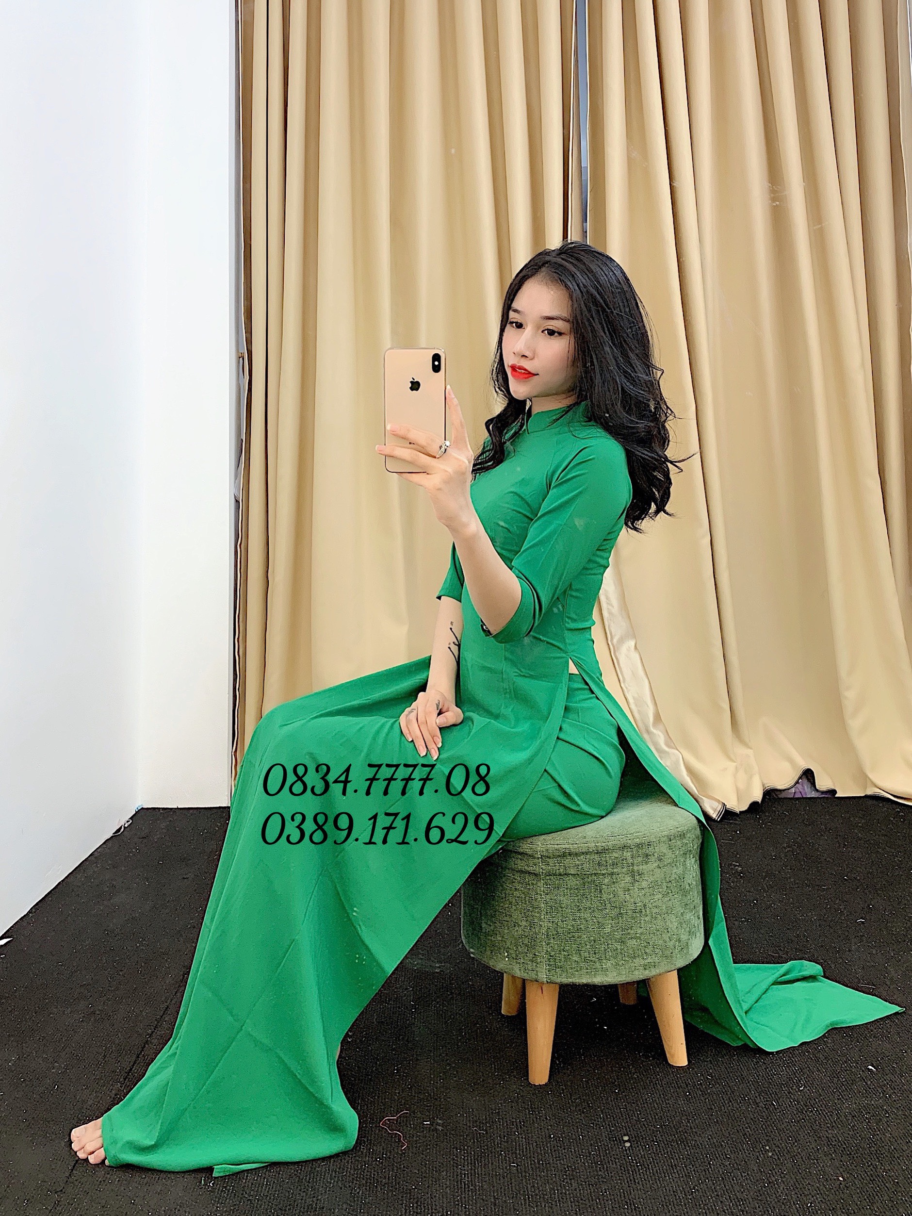 Áo dài lụa nhật trơn cổ cao 2,5 phân