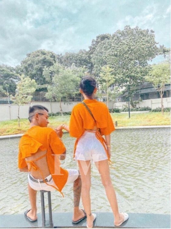 Áo thun kiểu form rộng hở lưng cột dây siêu hot