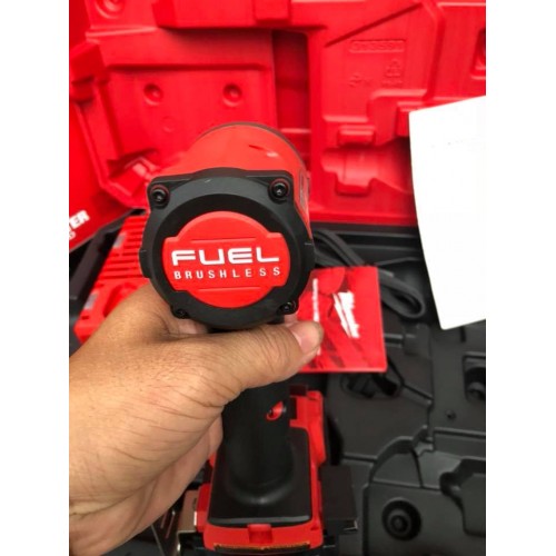 Milwaukee 2853-20 máy vít milwaukee 2853