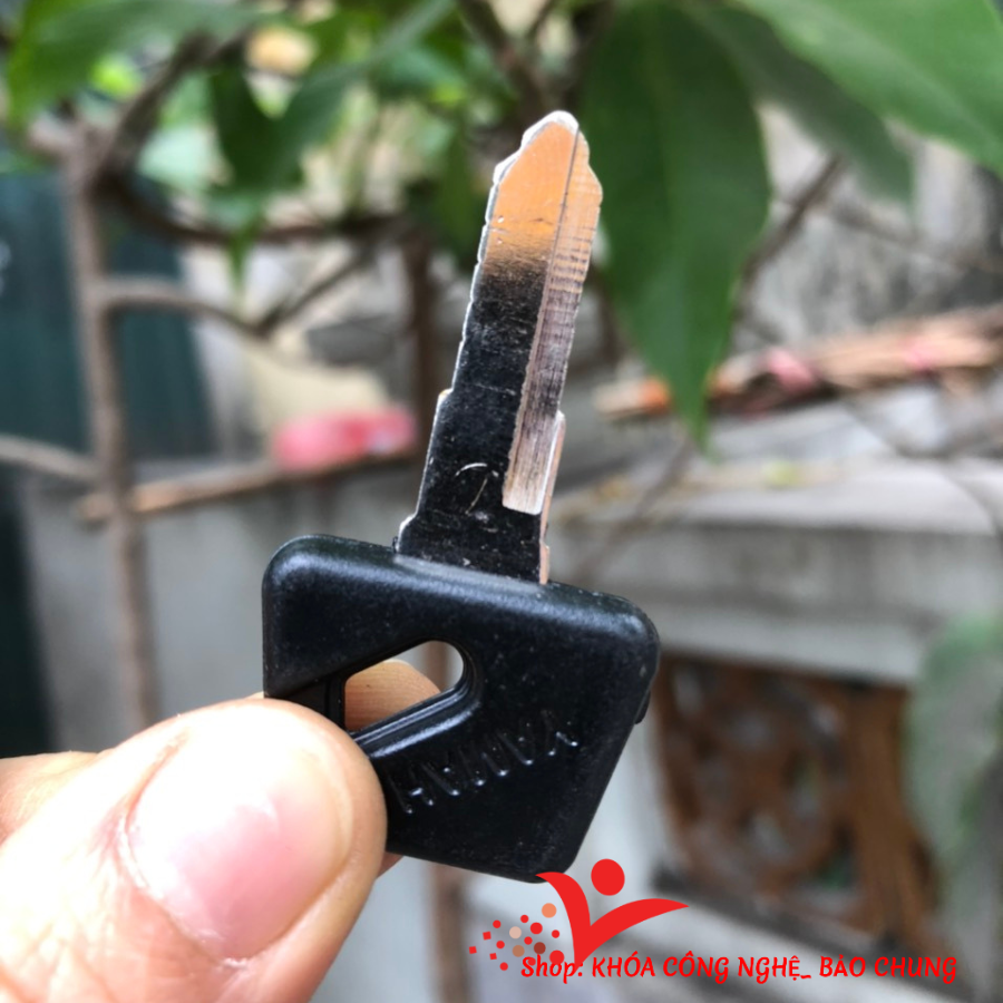 Chìa khóa xe máy yamaha sirius đời đầu