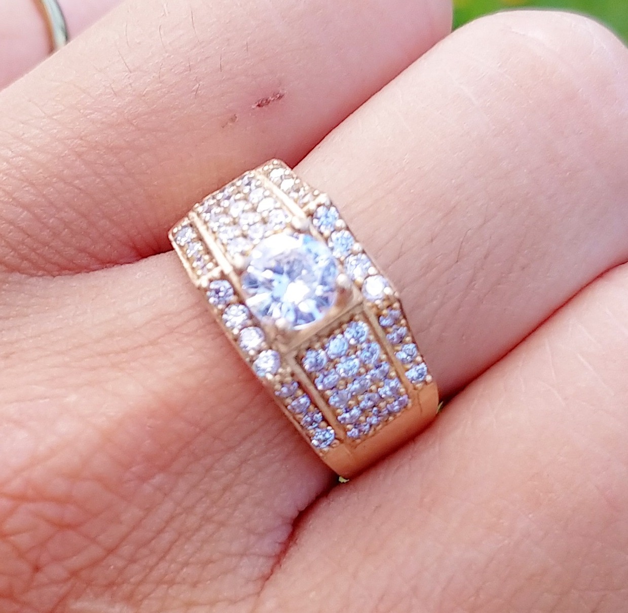 (Có ký hiệu,không phai màu) Nhẫn Nam Full Đá Vàng Vonfram Cao Cấp-Dùng lâu dài,có thể làm mới