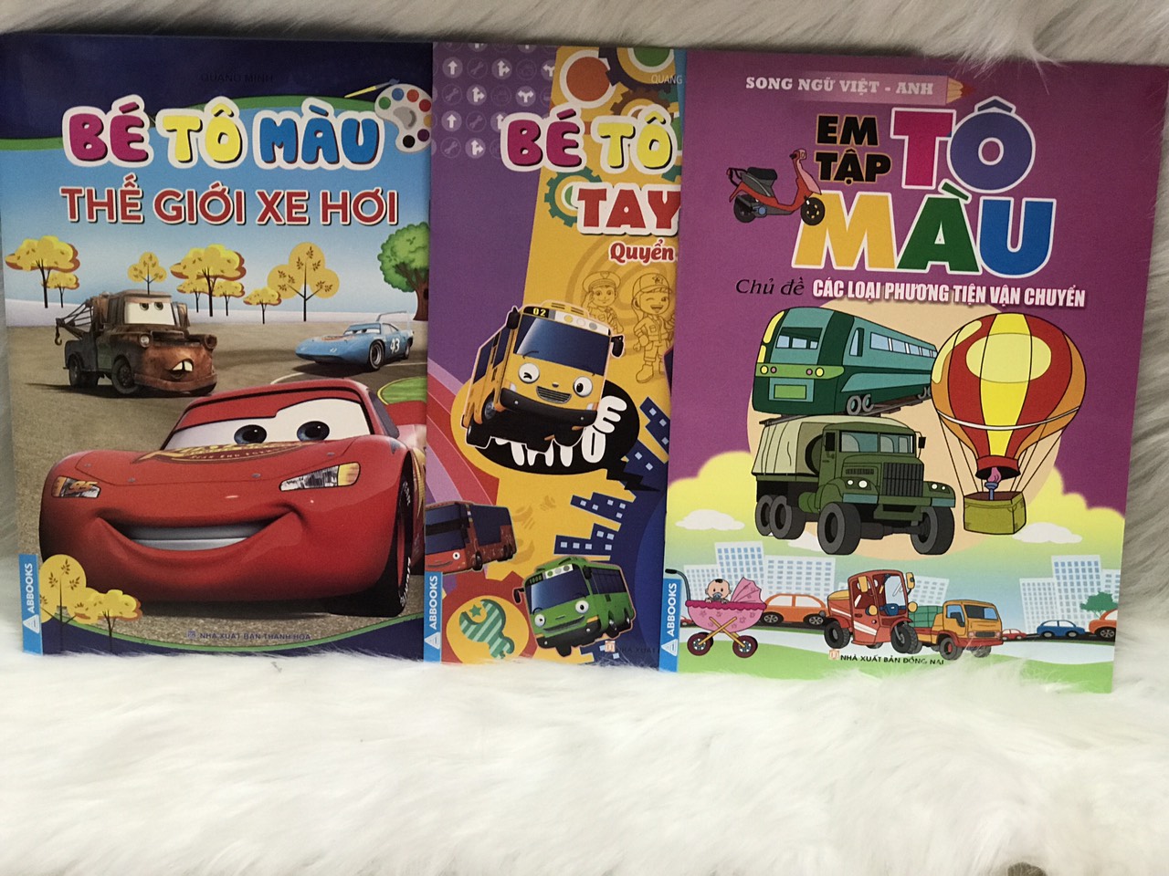 COMBO BÉ TÔ MÀU TAYO 4 QUYỂN