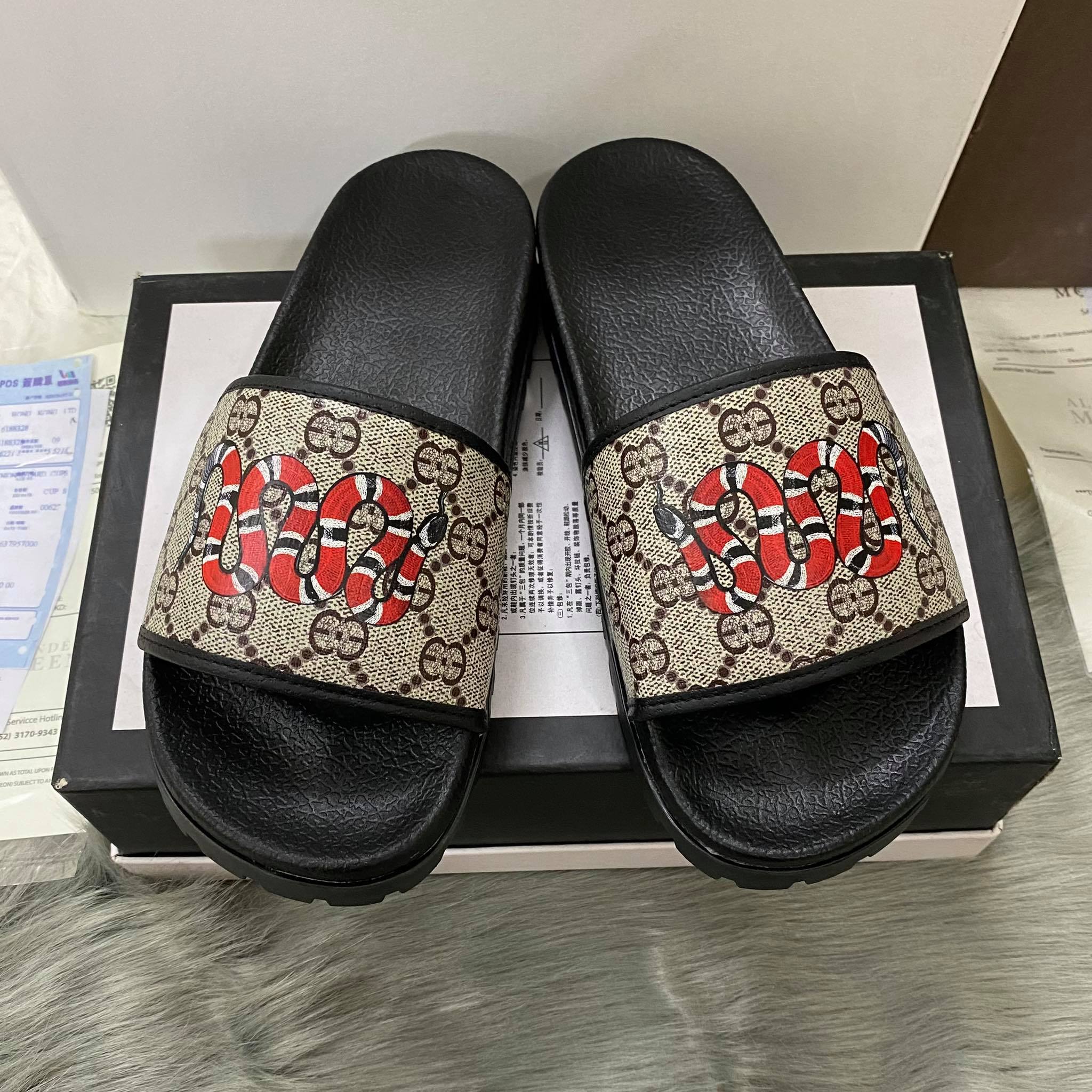 Dép hình rắn đế cao nam