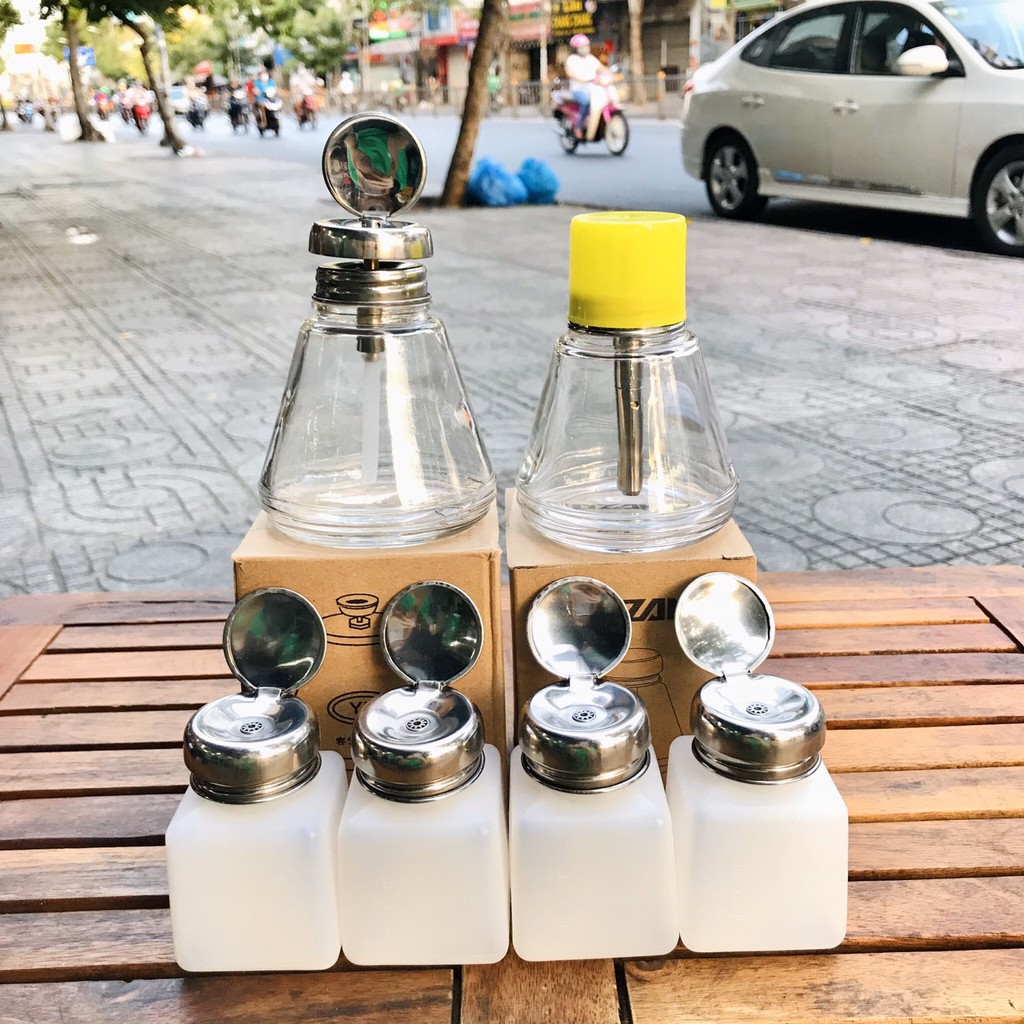 Bình đựng xăng thơm, chất lỏng có bơm dành cho thợ kỹ thuật