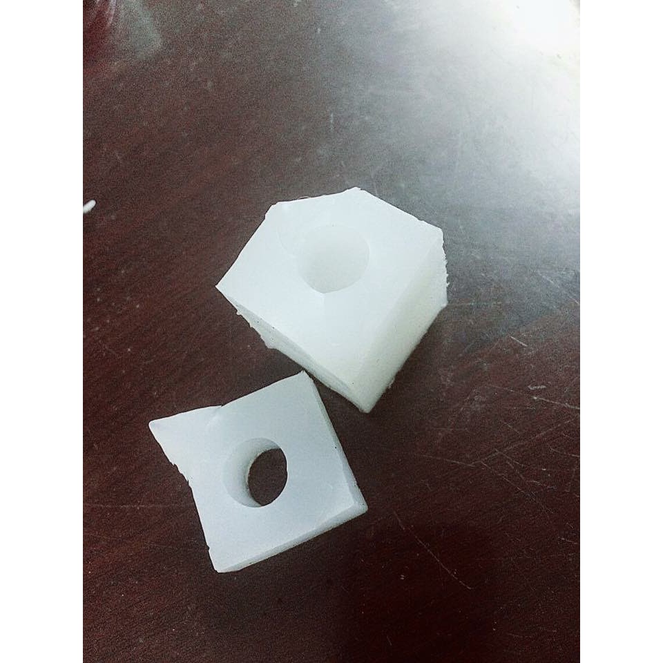 Khuôn Son Silicon