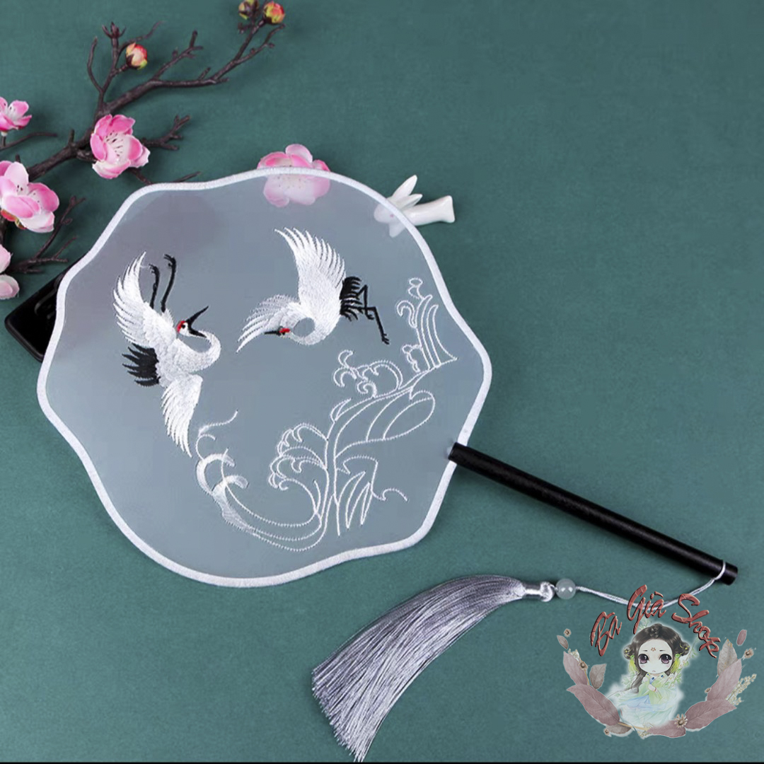 Quạt tròn cổ trang quạt thêu cao cấp