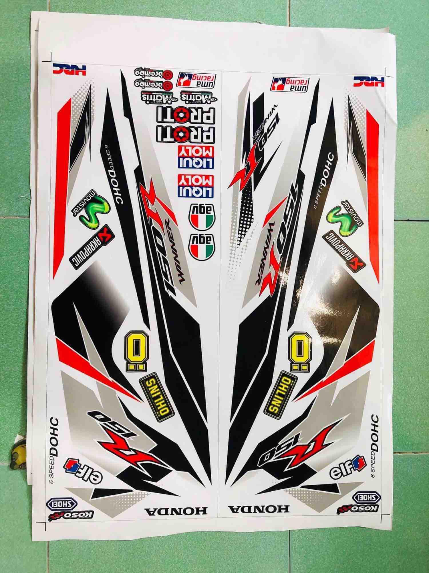 Tem rời winner R dán xe trắng