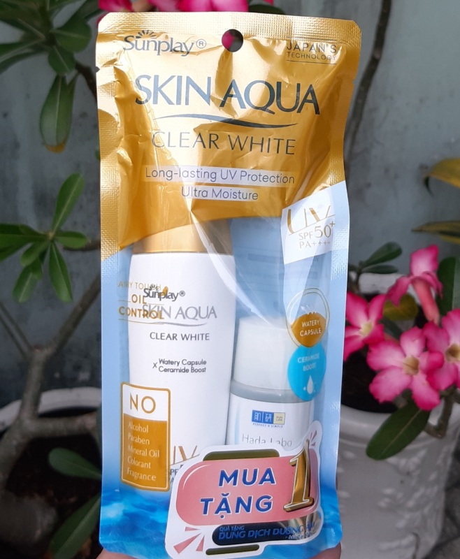 Lót Trang Điểm nhẹ tênh Chống nắng Kiểm soát dầu Sunplay Skin Aqua Clear White SPF 50+ PA++++ 25g