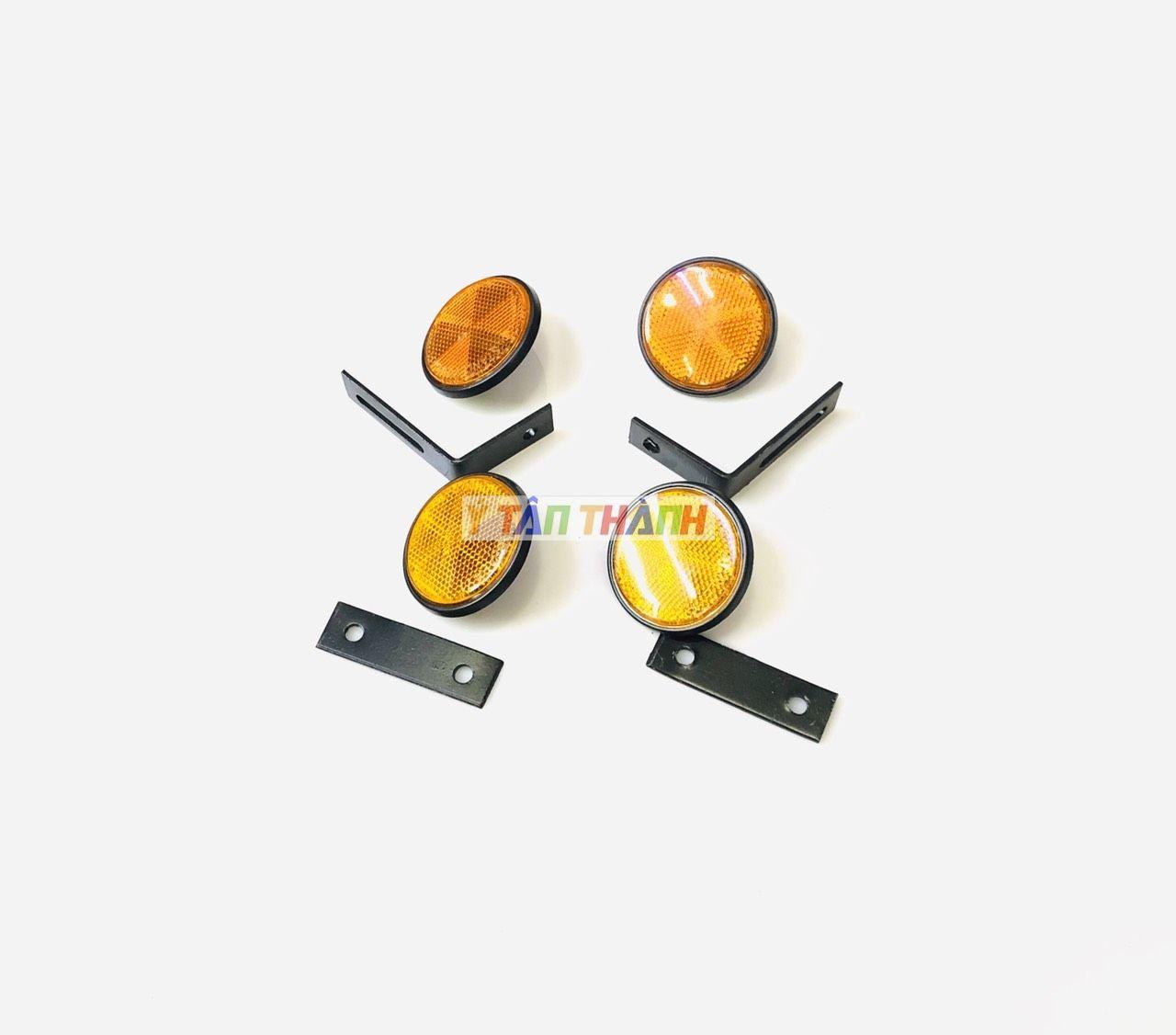 Reflective Cat Eyes Front and Back