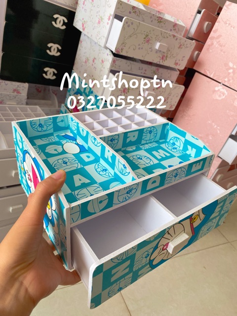 Kệ mỹ phẩm nhỏ doraemon 25cm