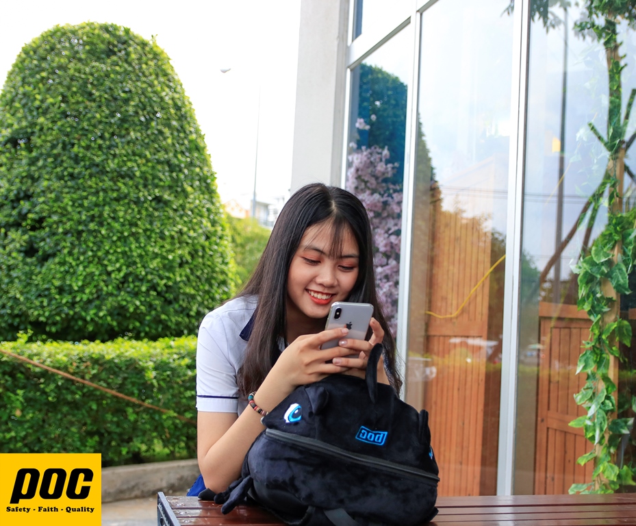 Balo khủng long màu đen vải nhung,vải lưới