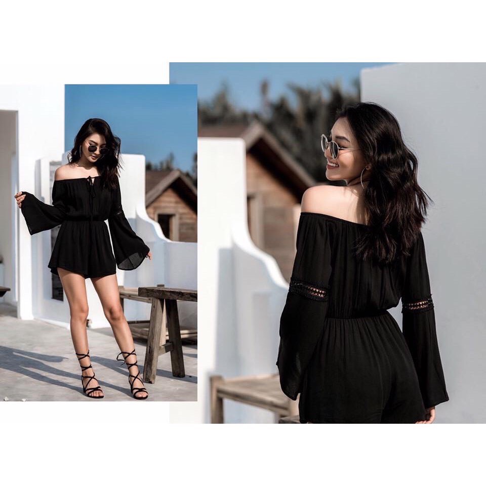 Jumpsuit đen trễ vai, tay loe cực hot