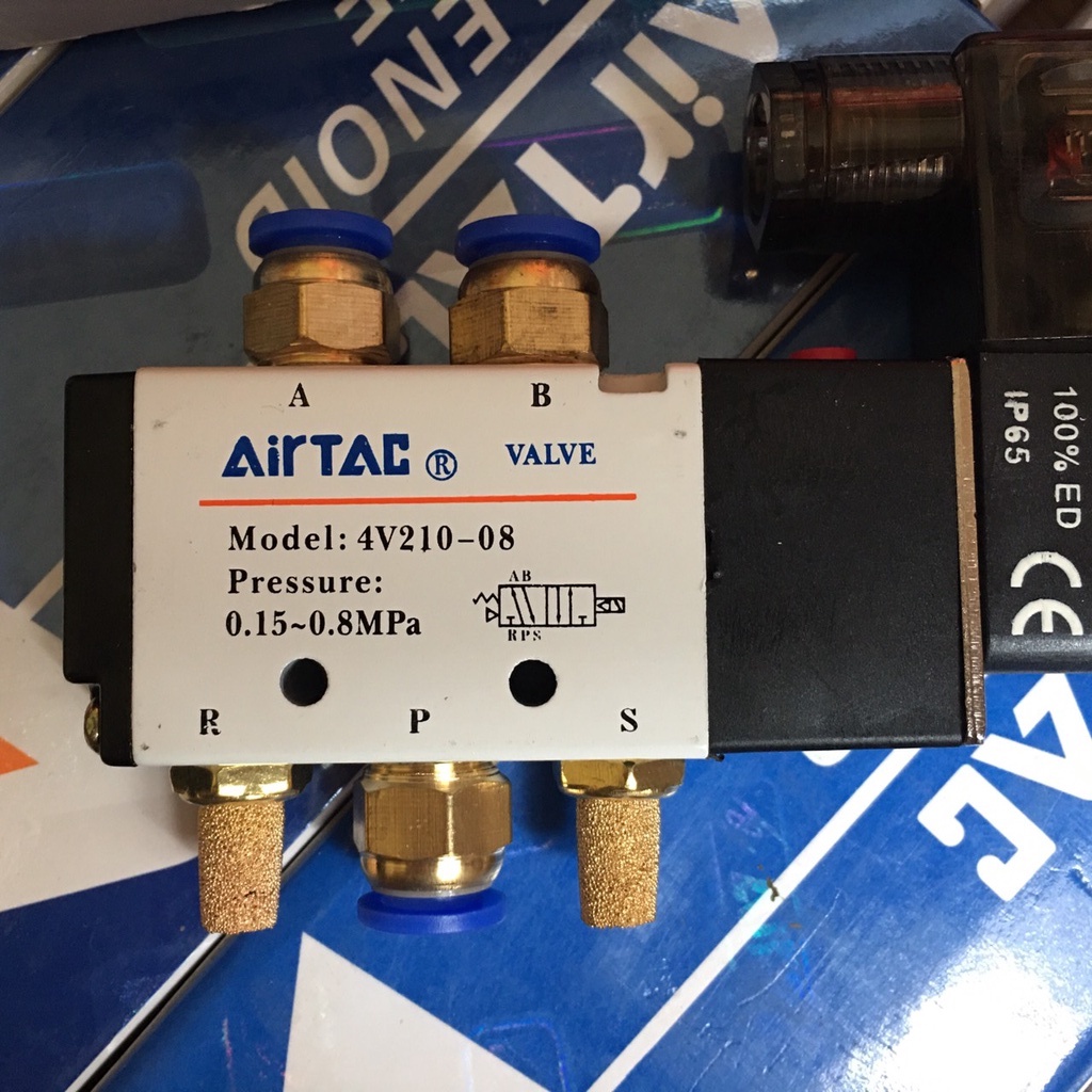 Van điện từ 5 cổng 2 vị trí 4V210-08 AirTAC