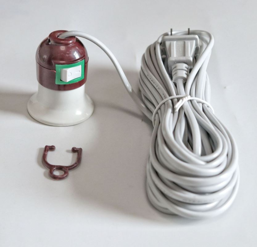 Đuôi đèn liền dây có công tắc dây dài 3 mét