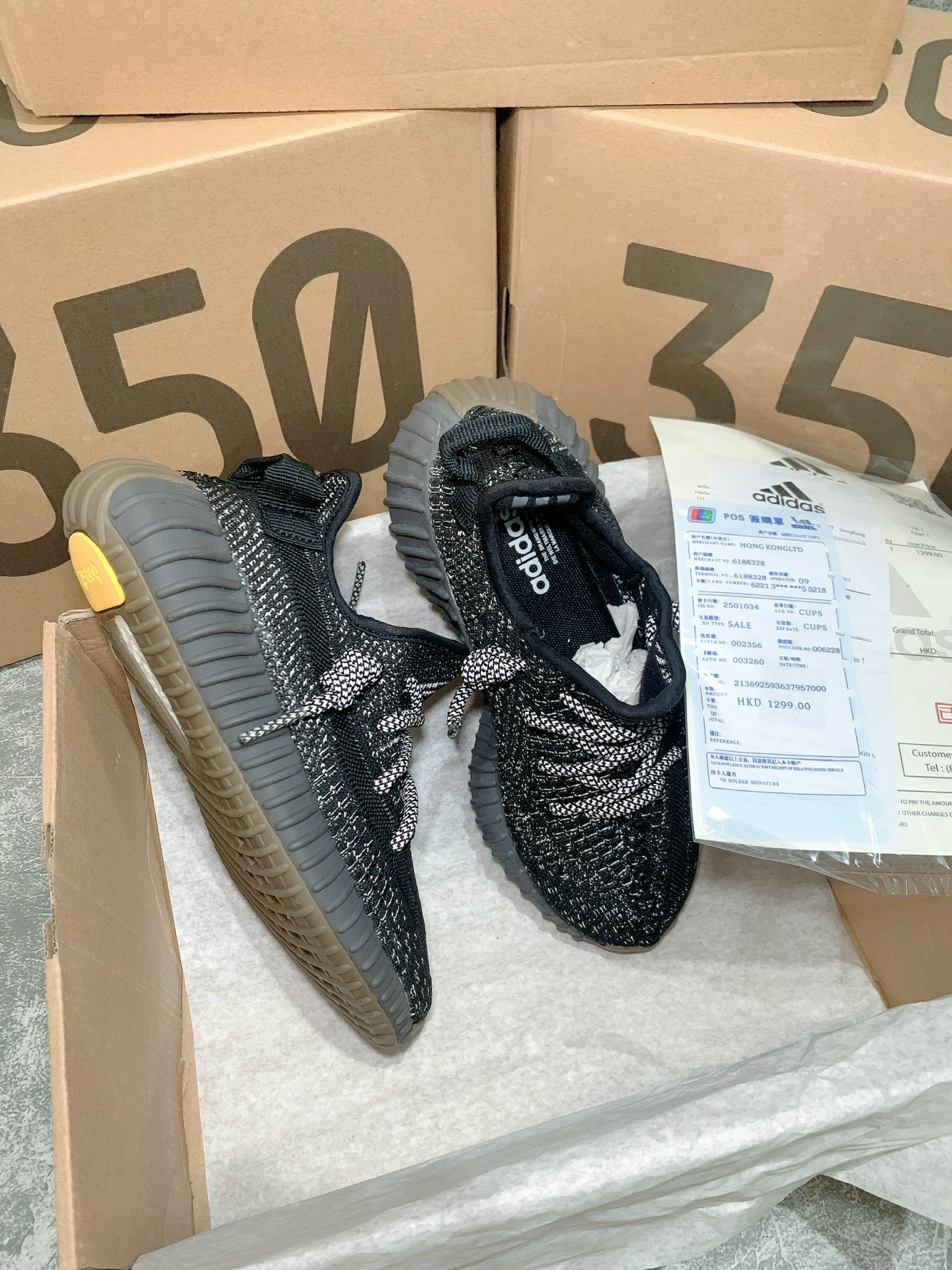 (MIỄN SHIP)Giầy thể thao nam nữ Yeezzy v2 đen phản quang static Fullbox - Ảnh Thật