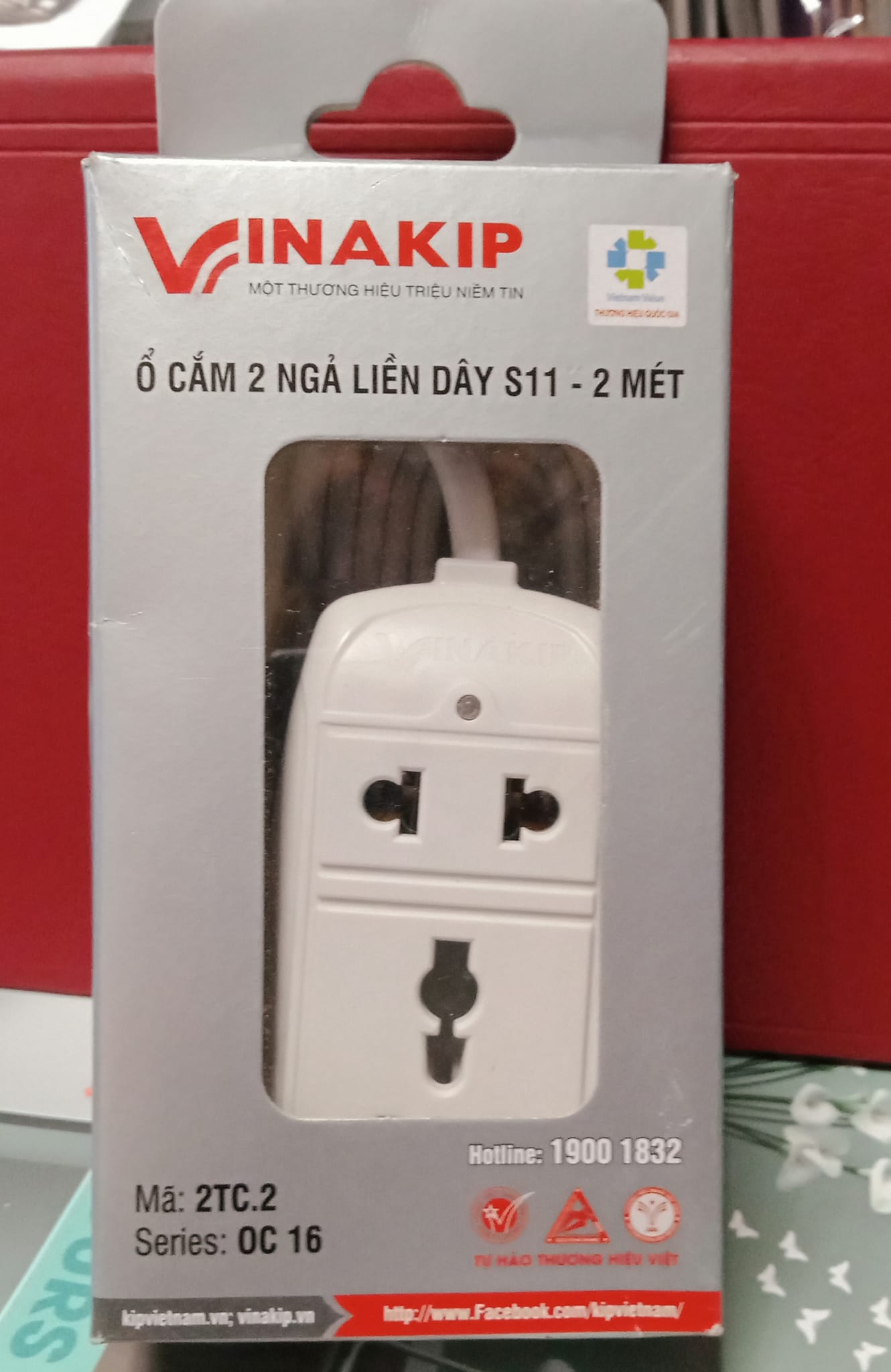 ổ cắm 2 ngả liền dây 2m,3m vinakip