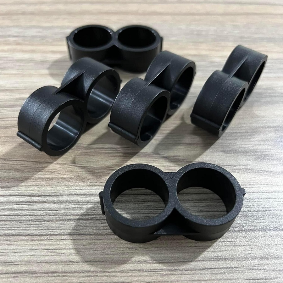 Khóa số 8 bịt cuối ống PE/ LDPE 20mm, 25mm