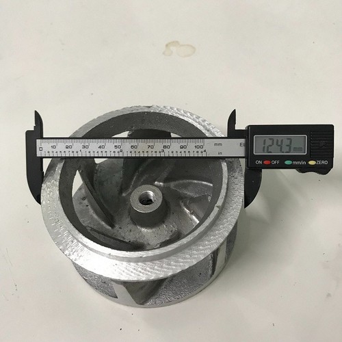 Cánh bơm nước cho máy 2.2kw đường kính 12cm dày 6.5cm
