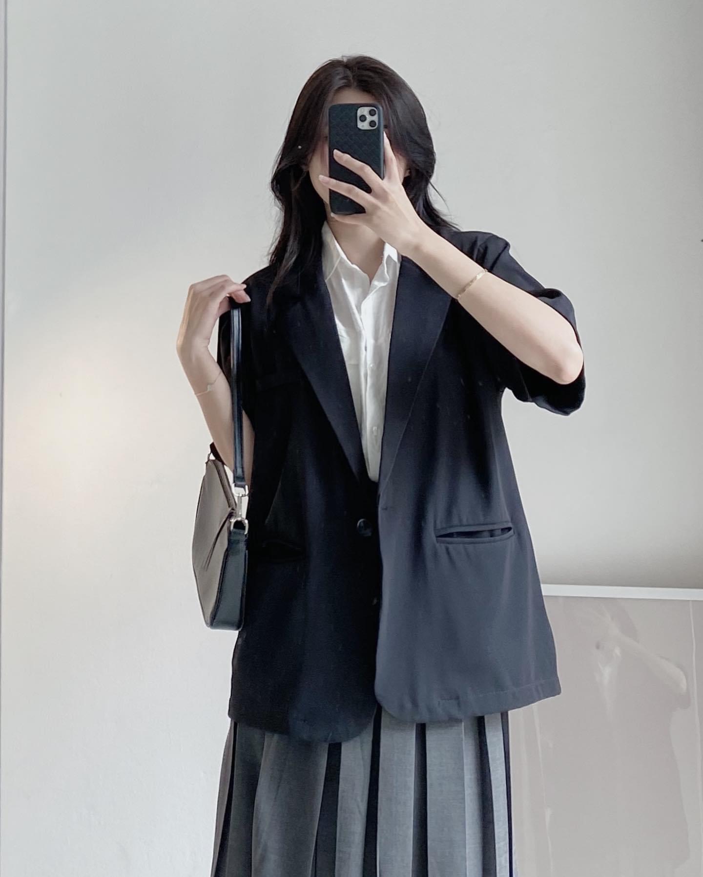 Áo blazer cộc tay túi nắp, áo vest khoác ngoài - 4basic BL03 | Shopee Việt  Nam
