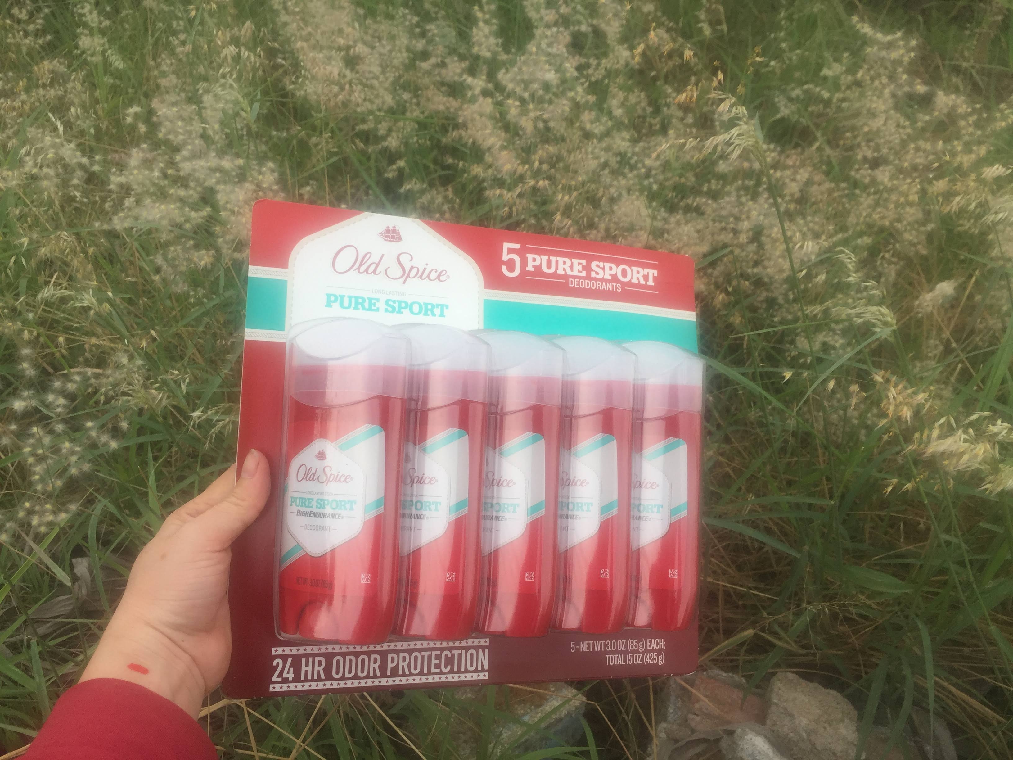 1 tuýp sáp lăn nách Mỹ Old Spice 85 gam