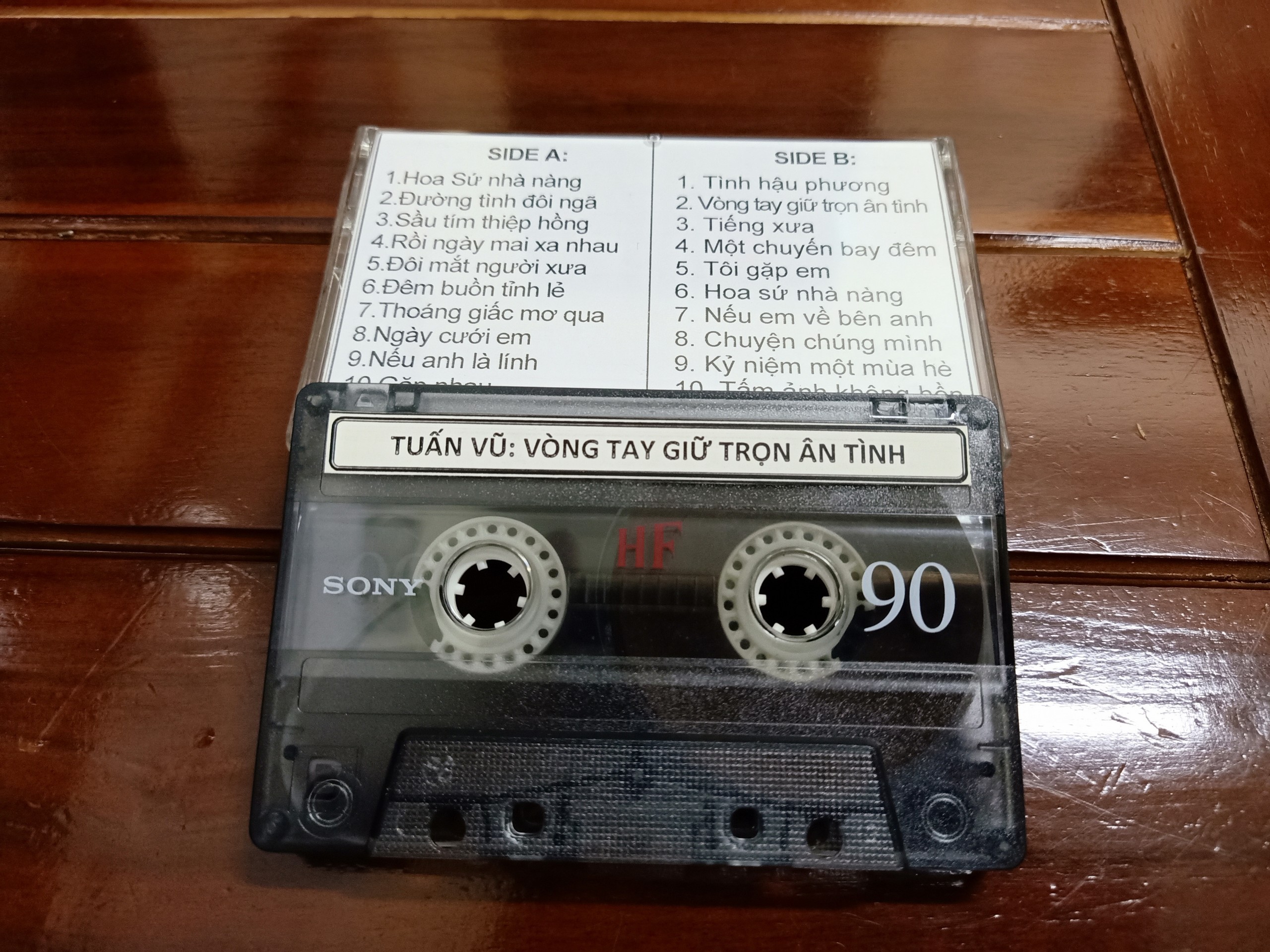 BỘ 10 BĂNG CASSETTE NHẠC VÀNG (SET 4)