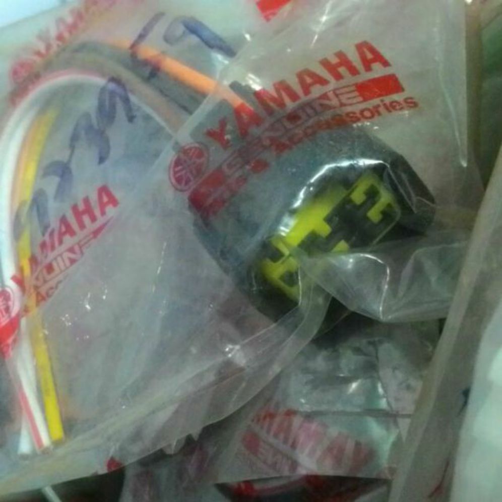 giắc chui cắm ic sirius