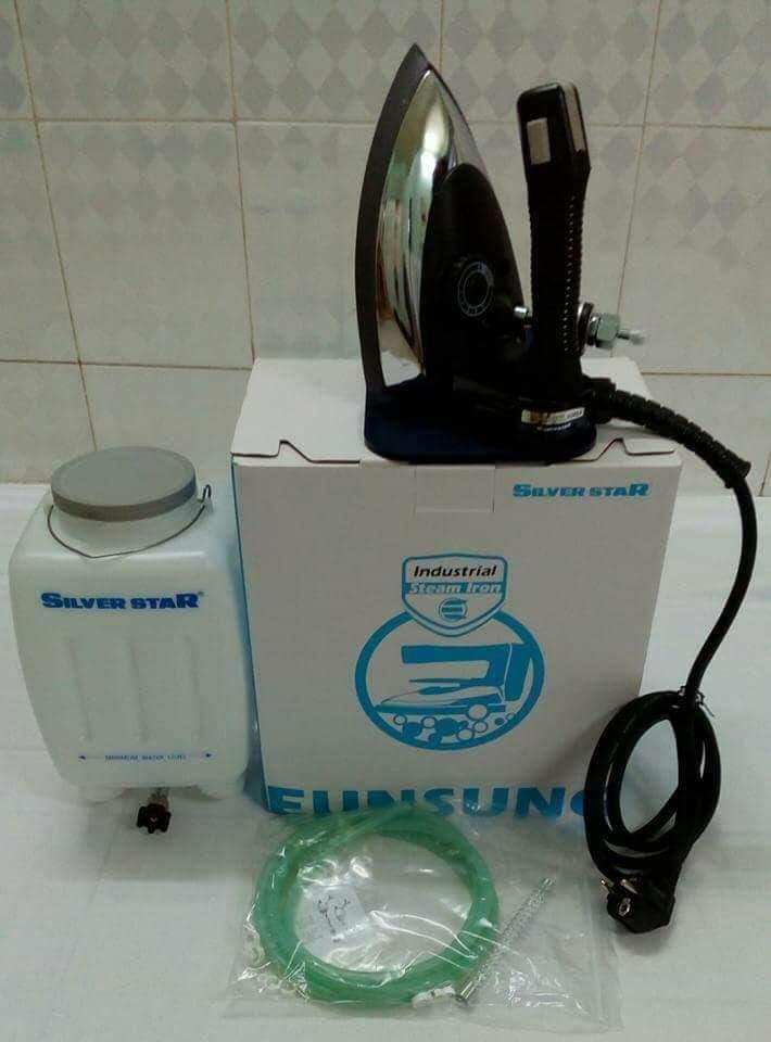 Bàn Ủi Bình Nước Treo ES-94A Silver Star