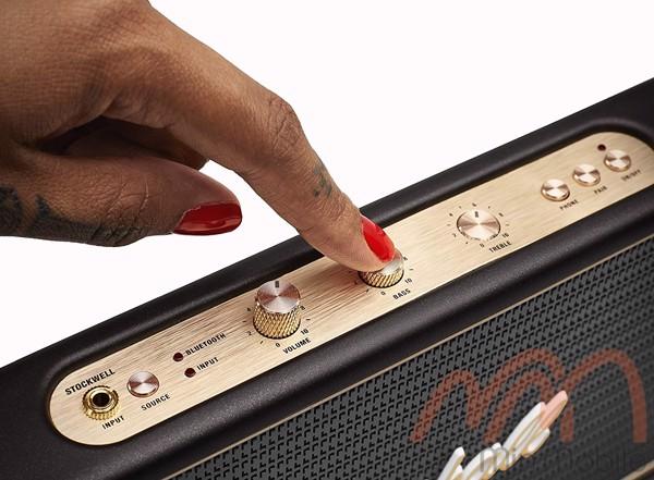 Loa bluetooth Marshall Stockwell