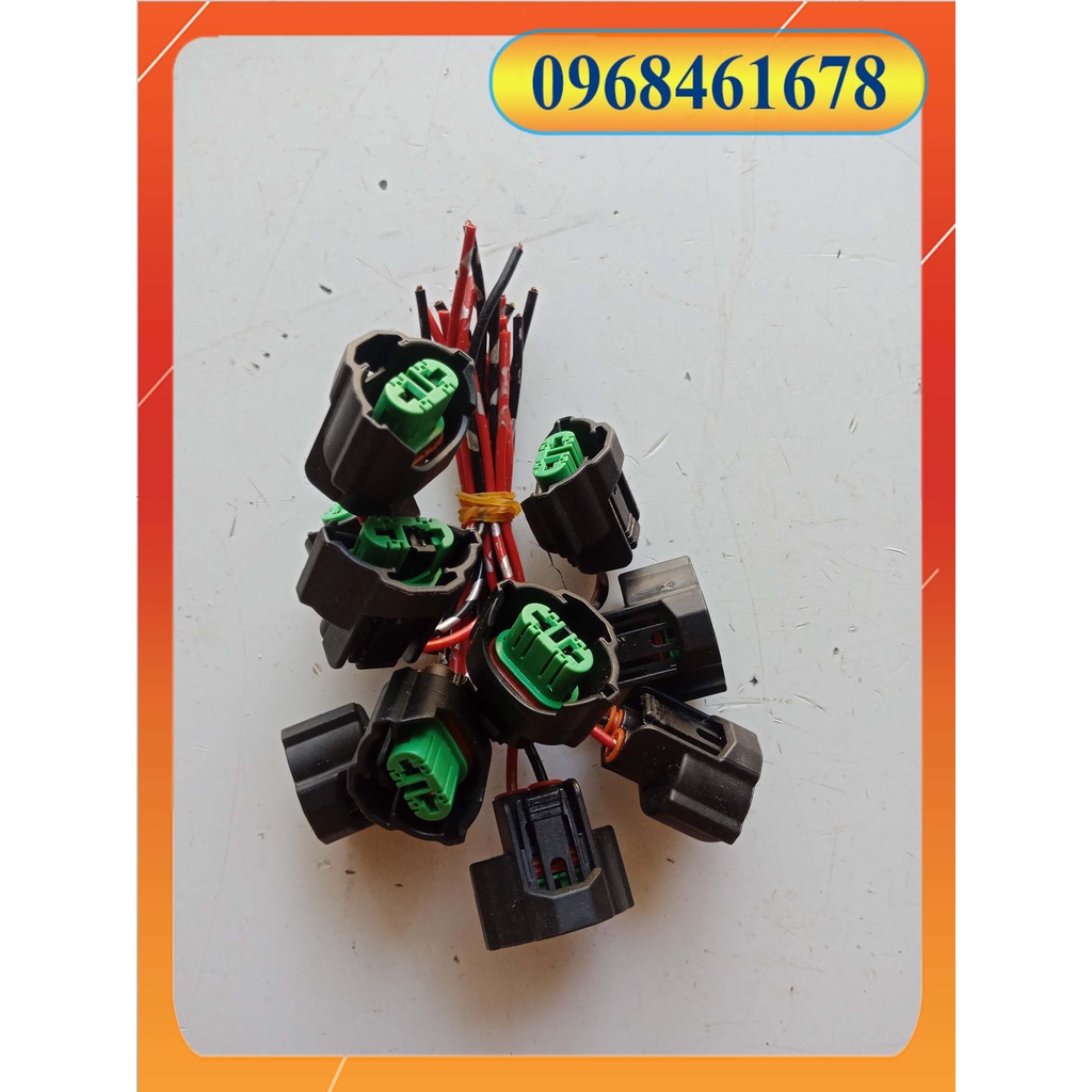 GIẮC CẮM BÓNG ĐÈN CHÂN 881