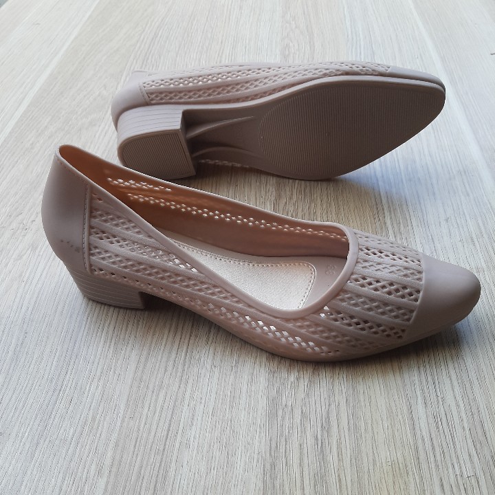 [HCM]GIÀY NHỰA NỮ ĐI MƯA CAO 3CM