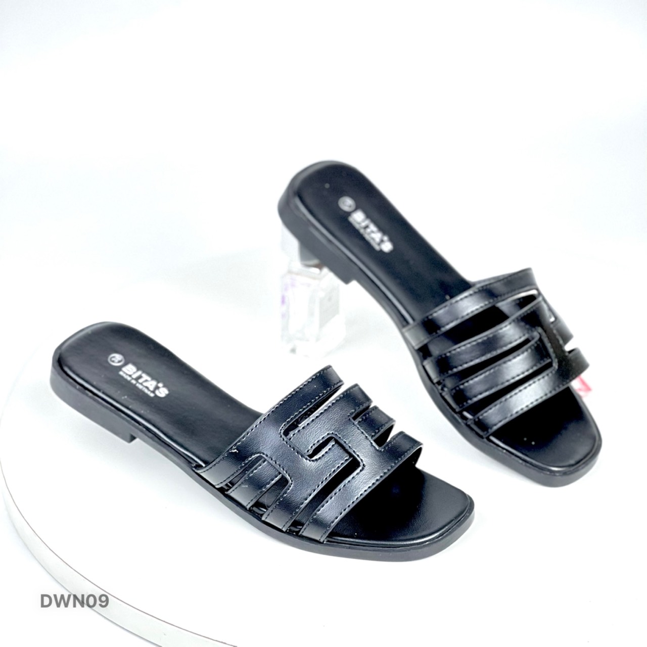 Dép lê nữ BiTas phối dây đan đế bệt DWN09