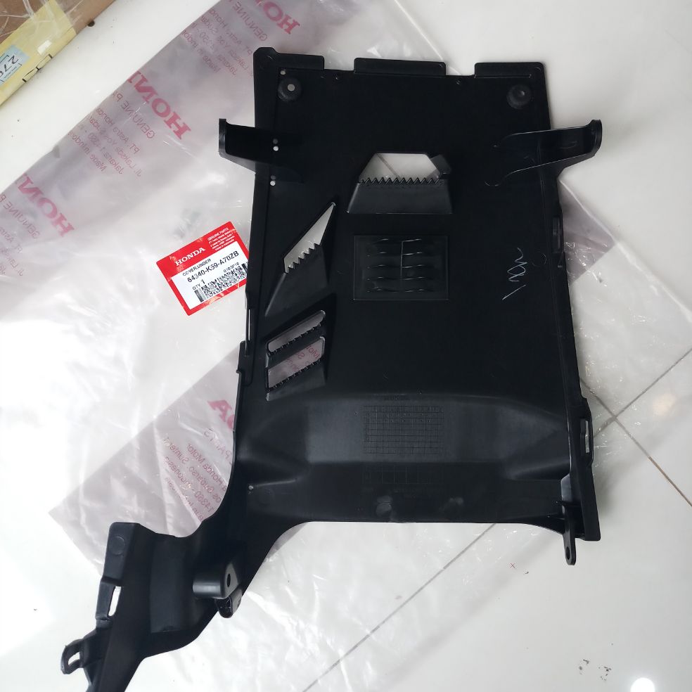 Lườn gầm vario 2018