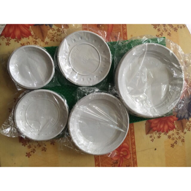 50 Chiếc Đĩa Nhựa Dùng 1 Lần