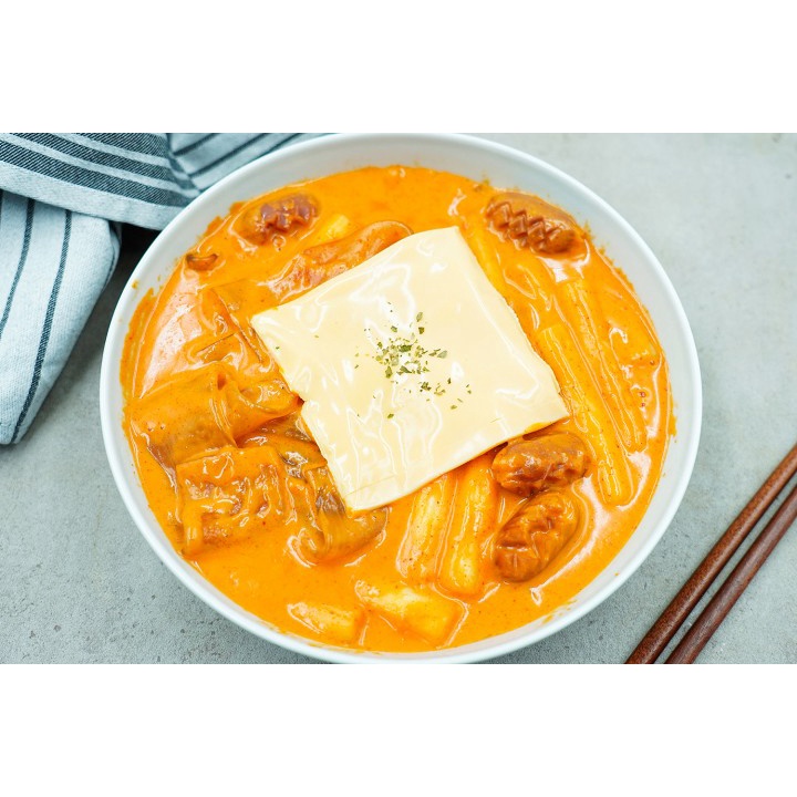 Sốt nấu topokki Hàn Quốc